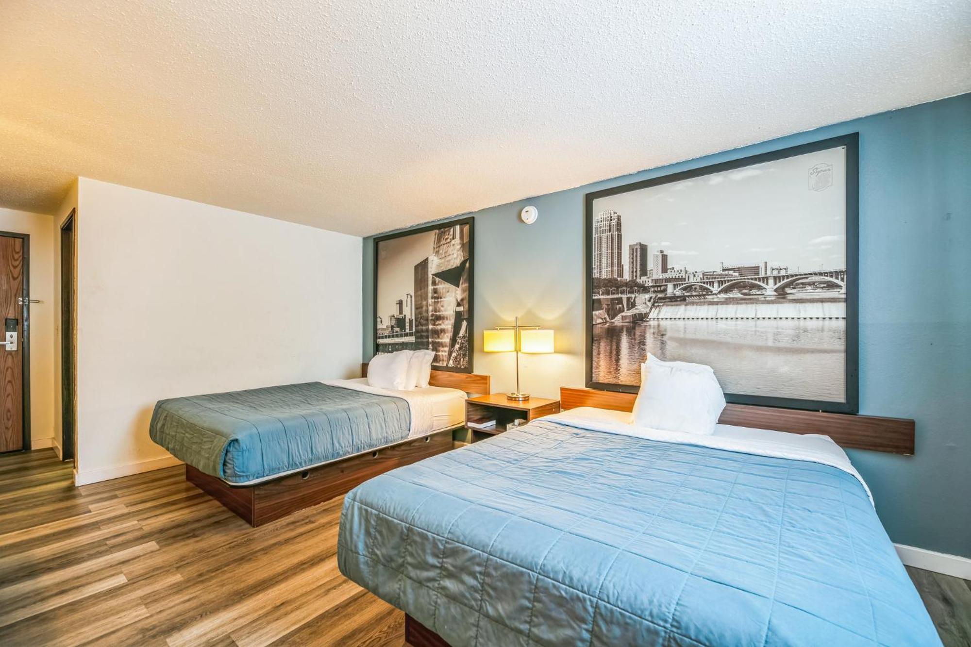 Hotel 8 Fergus Falls ภายนอก รูปภาพ